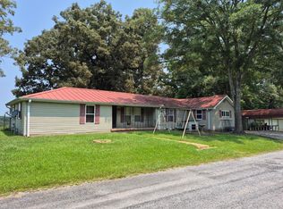 275 Garage Rd, Hamilton, AL 35570