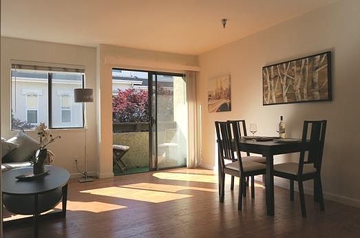 1st image of 711 S Bayshore Blvd APT 8