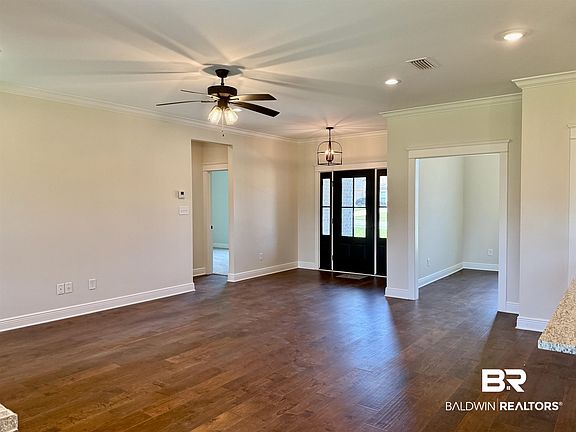 5th image of 20956 Southtown Dr