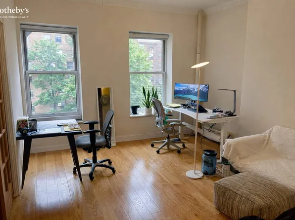 29 West 69th Street image 1 of 8