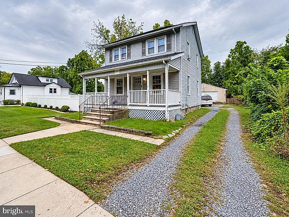 3rd image of 817 Union Landing Rd