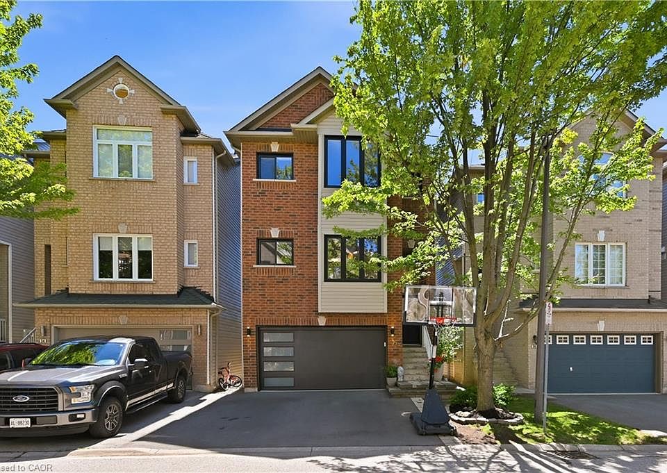 1st image of 5110 Fairview St #15