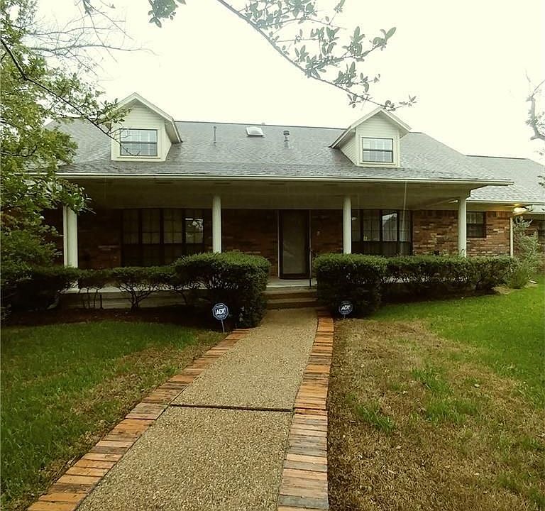 1st image of 4717 Williamsburg Dr