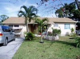 3620 Patio Ct, Lake Worth, FL 33461