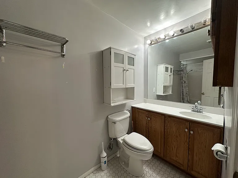 358 Union St — Photo 18