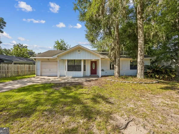 180 Dogwood Cir, Saint Marys, GA 31558