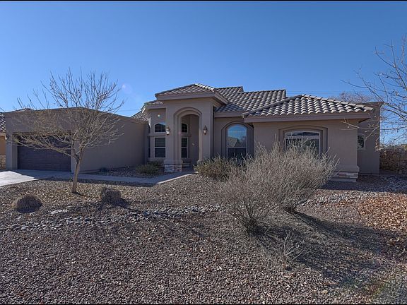 3rd image of 5633 Valley Maple Dr