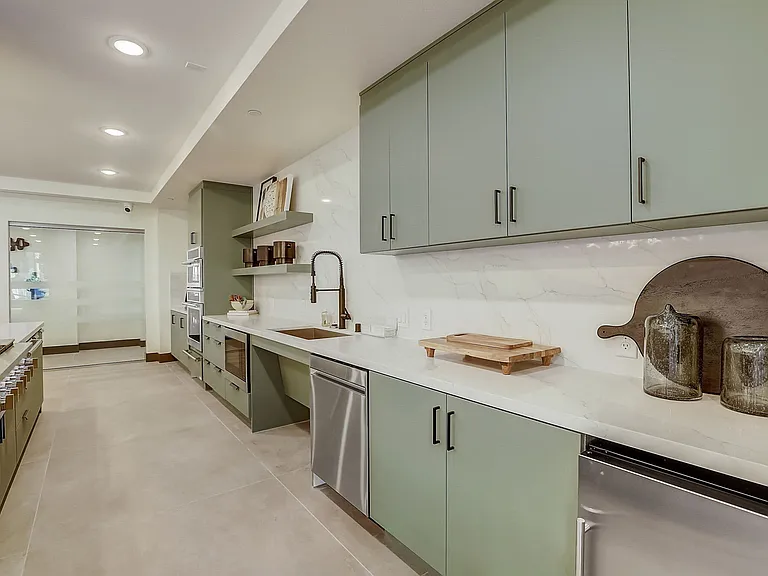 Demonstration Kitchen with Dining Areas