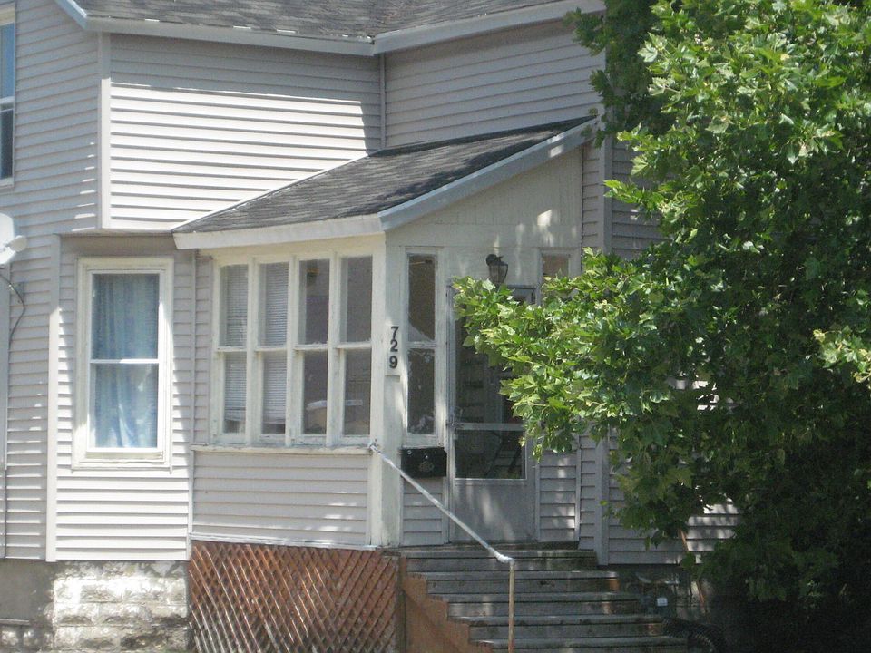1st image of 729 Columbus Ave