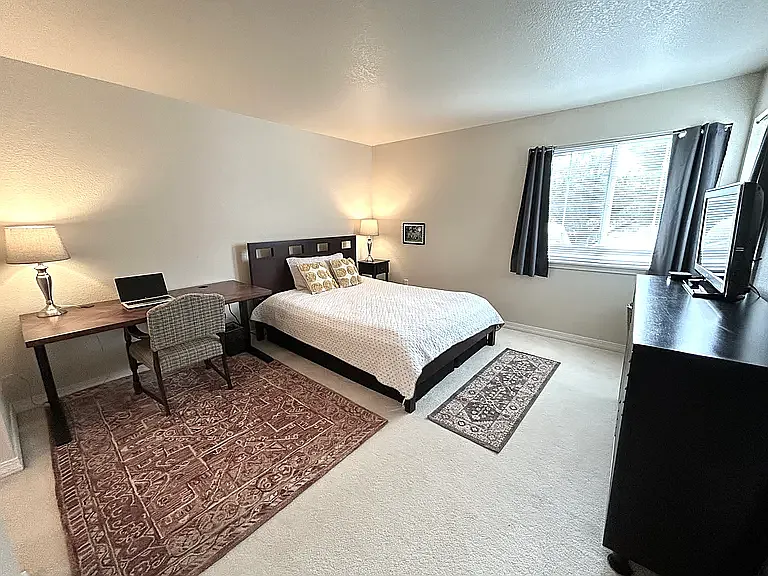 Building Photo - 2602 Timberwood Dr #27