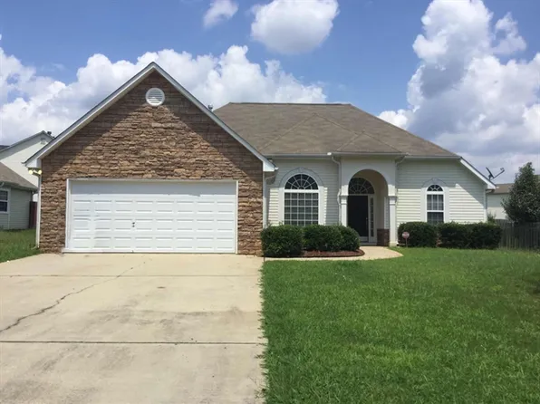405 Paxton Ave, McDonough, GA 30253