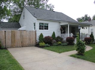 1527 Graf St, Lancaster, OH 43130