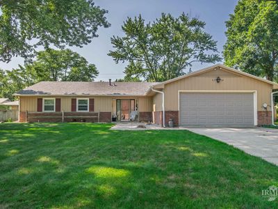 2505 W Queensbury Rd, Muncie, IN, 47304