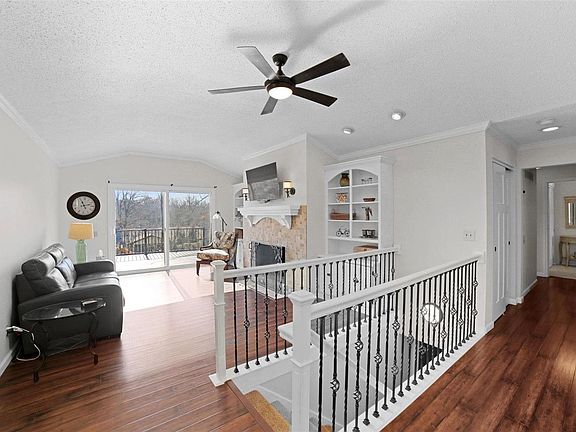 4th image of 816 Big Bend Woods Dr