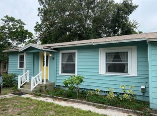 2346 Gull Ln, Sarasota, FL 34237
