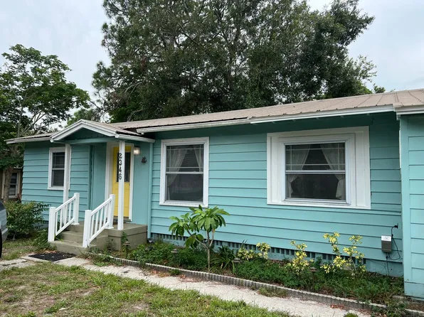 2346 Gull Ln, Sarasota, FL 34237