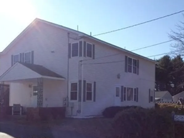 12 Richard Ter, Lewiston, ME 04240