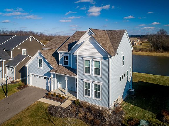 2nd image of 10388 Hazelnut Dr