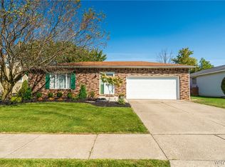 84 Robin Ln, Buffalo, NY 14224
