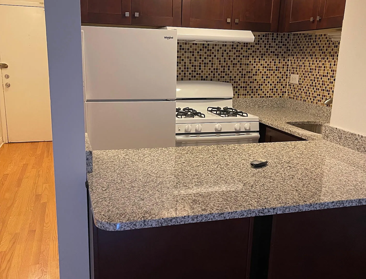 Studio, 450 sqft, $1,500 — Photo 4