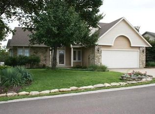 727 Malibu Rd, Osage Beach, MO 65065