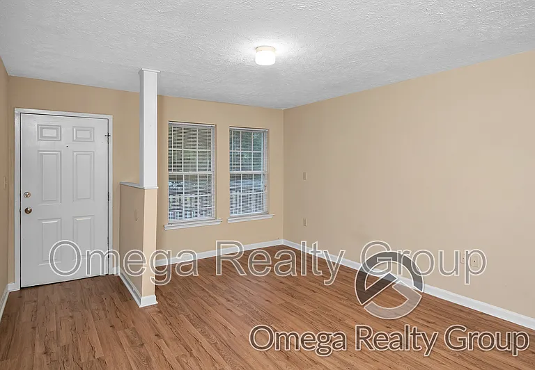 156 Patton St W #G — Photo 7