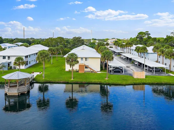 212 SE Village Drive #212, Port St Lucie, FL 34952