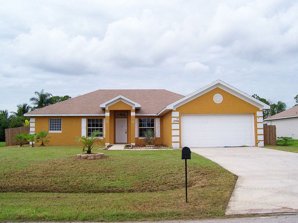 1st image of 1256 SE Naples Ln