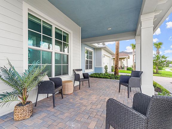 2nd image of 980 Castaway Court