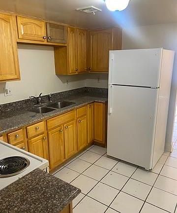 5th image of 7700 Read Blvd Unit 2