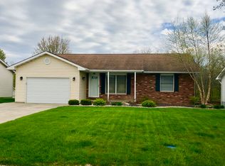 148 Walnut Ridge Dr, Bethalto, IL 62010