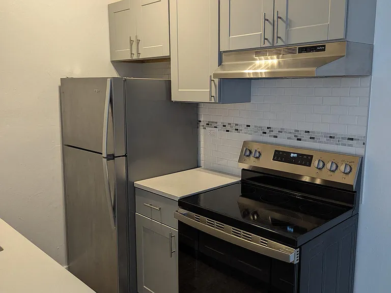 5726 N. Winthrop — Photo 35