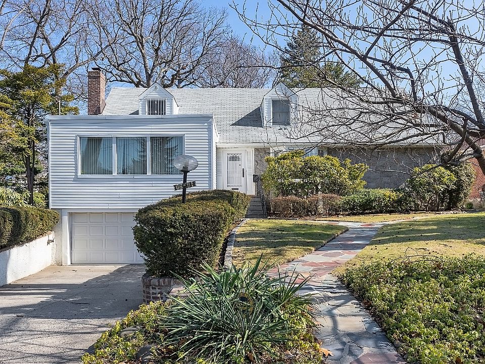 1st image of 8591 Palermo St