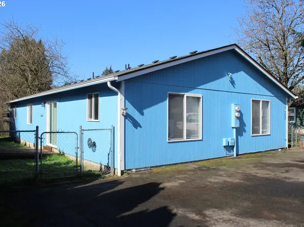 1403 N 4th Ave, Kelso, WA 98626
