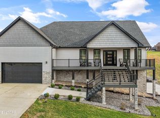 4120 Lake Meadow Ln, Morristown, TN 37814