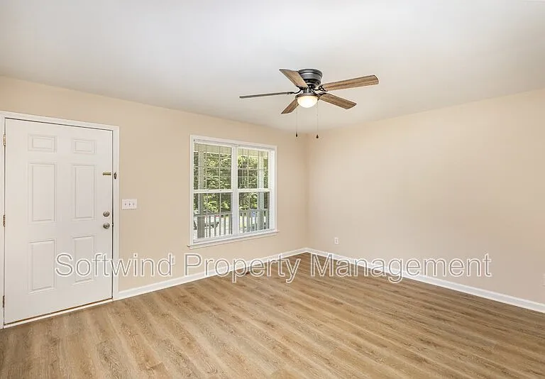 1217 Summer St — Photo 12