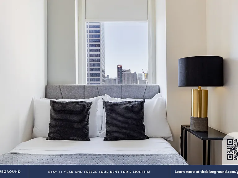 70 W 45th St #33C — Photo 17