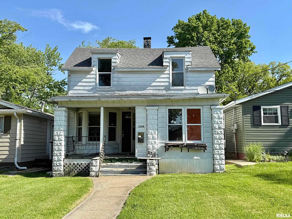 1st image of 1103 E Maywood Ave
