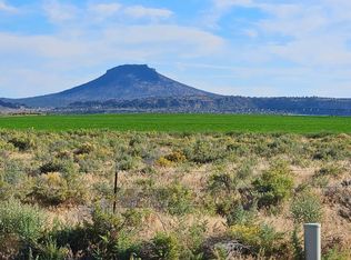 306 Christmas Valley Hwy, Christmas Valley, OR 97641