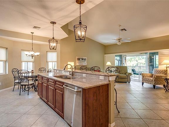 2nd image of 28610 Carriage Homes Dr #201