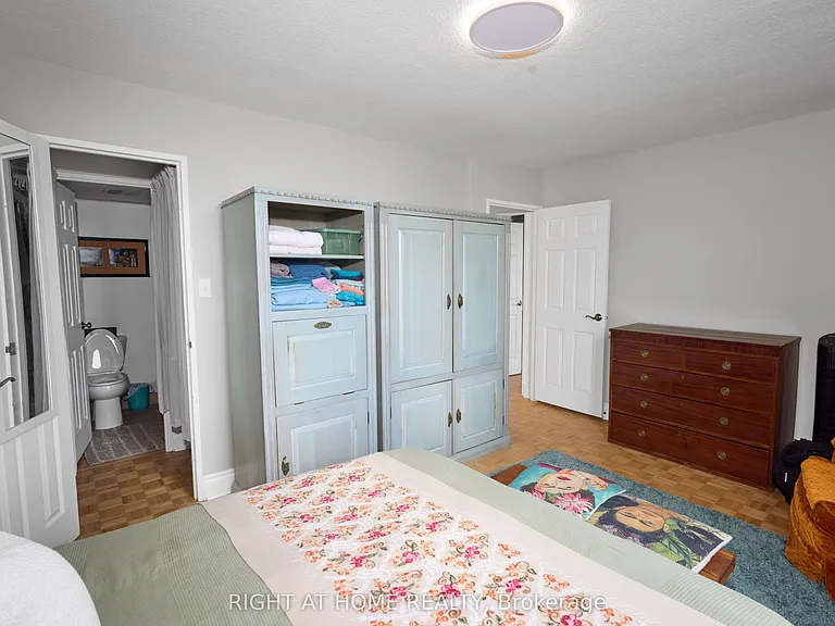 1535 Lakeshore Rd E #808 — Photo 13
