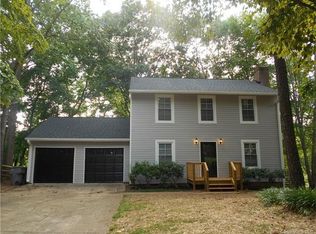 9242 Fairway Ridge Rd, Charlotte, NC 28277