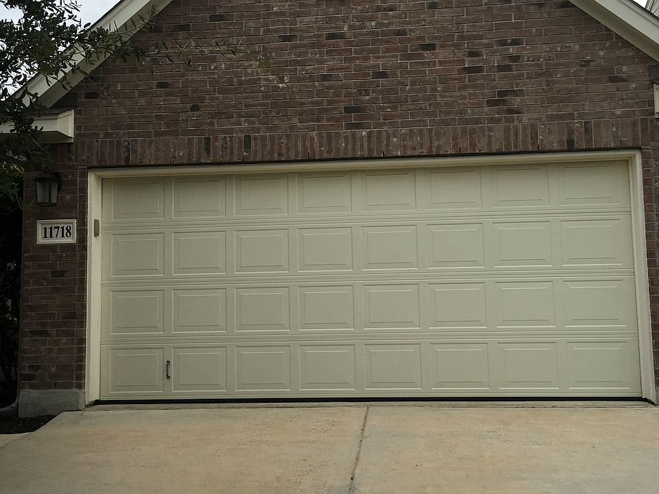 1st image of 11718 Oakdale Mdw