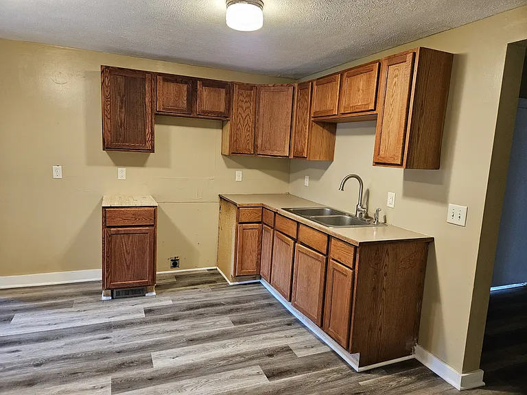 248 E Linden Ave #1 — Photo 14
