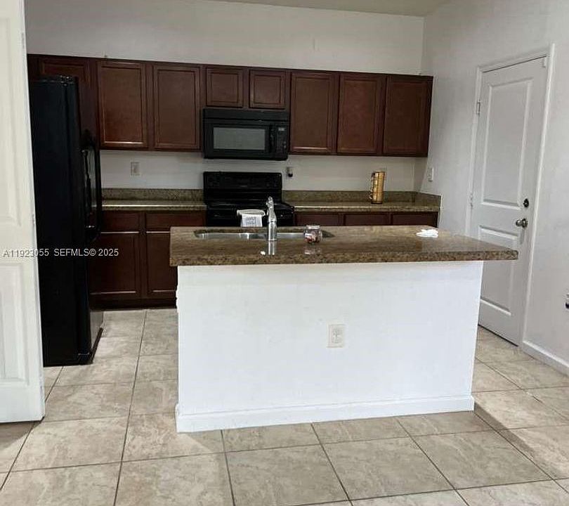 1st image of 11665 SW 244th St #116