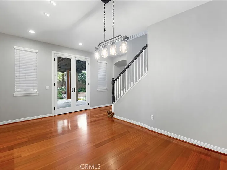 1 Bower Ln — Photo 14