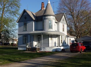 1197 Clark St, Lowpoint, IL 61545