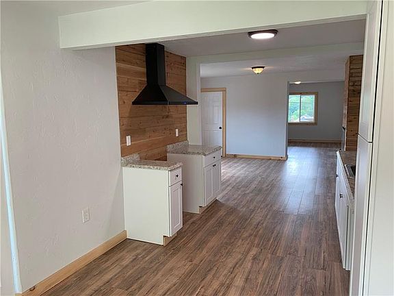 4th image of 510 N 2nd St