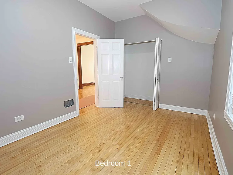 3328 W Cuyler Ave #1 — Photo 3