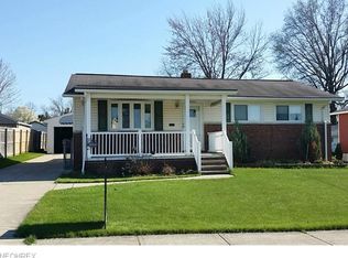 13541 Heatherwood Dr, Brookpark, OH